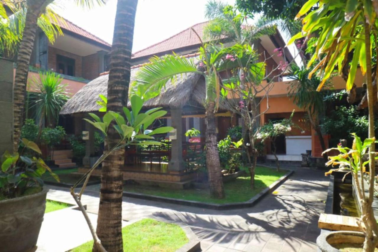 Kedin'S Inn Denpasar  Exterior photo
